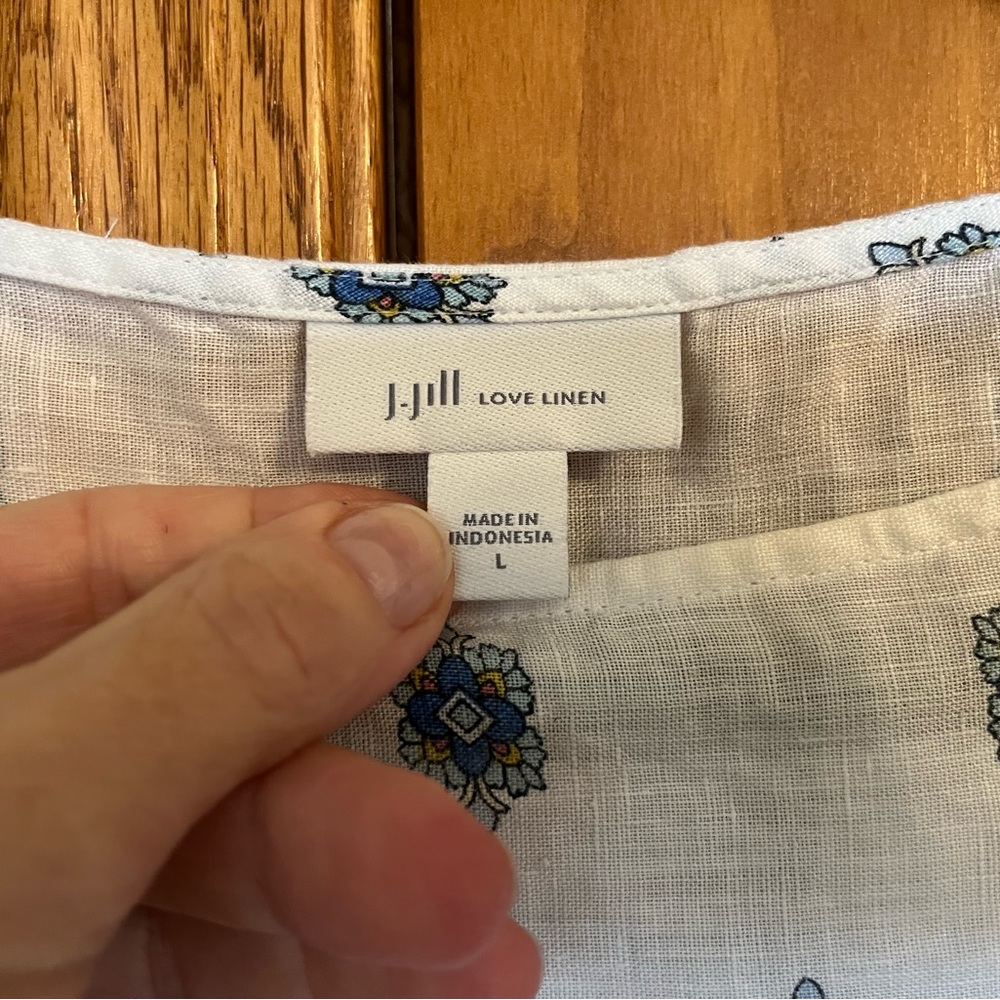 J Jill 100% linen sleeveless top - Picture 6 of 6